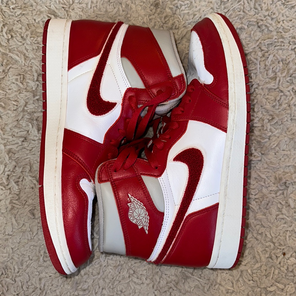 Air Jordan 1